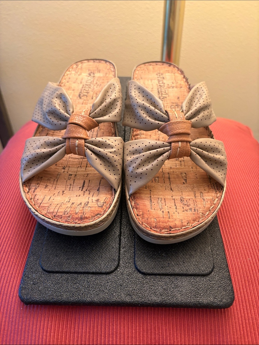 Perforated Bow Slide Sandals in Light Gray with Tan Accent